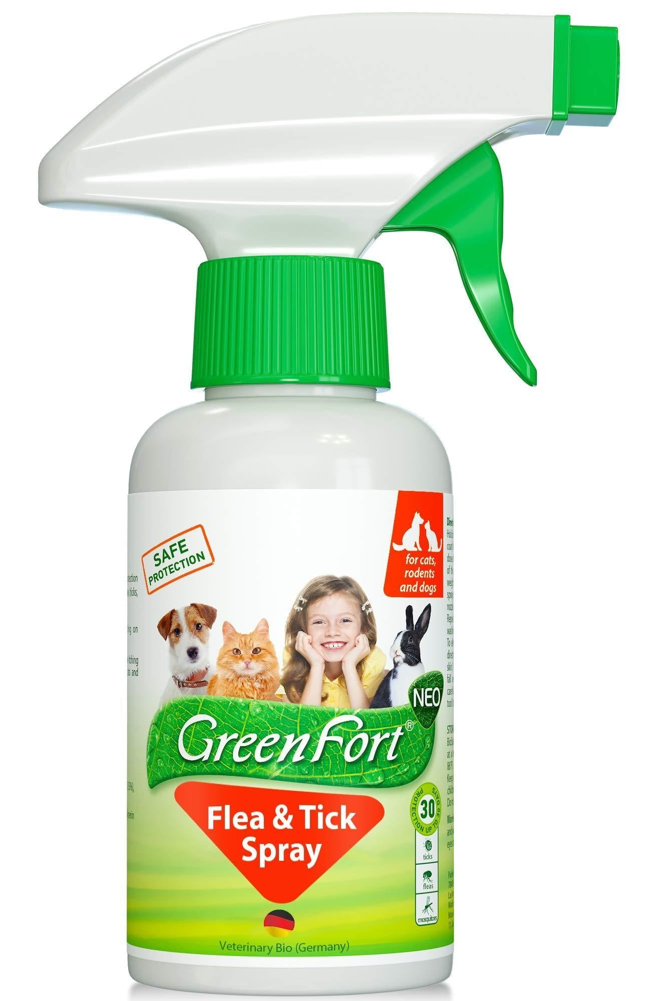 Natural Flea and Tick Spray for Dogs & Cats